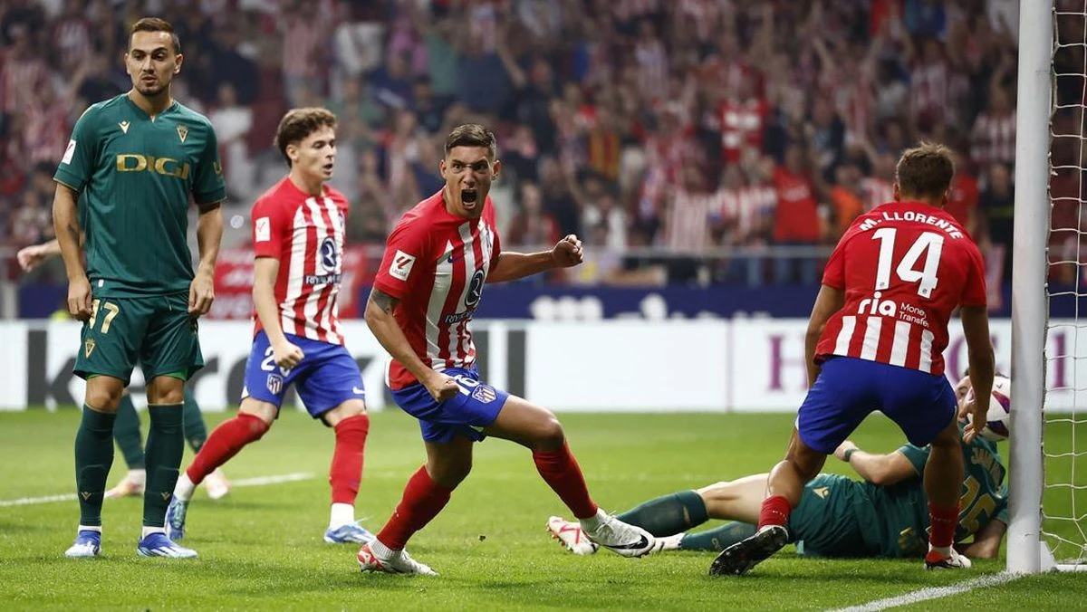 Foto: Keajaiban Atletico Madrid: Bangkit dari Kekalahan, Menang 3-2 vs Cadiz di LaLiga Spanyol! | Pifa Net
