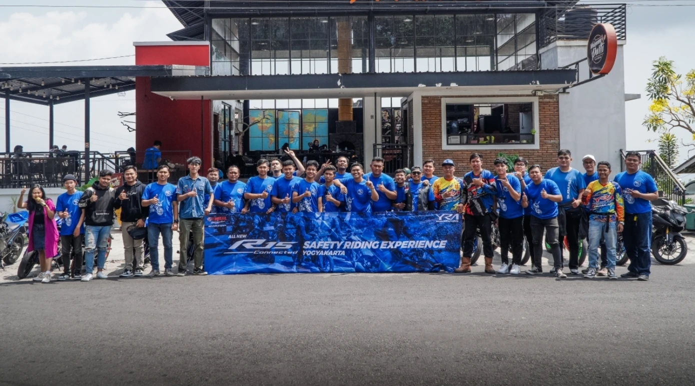 Foto: All New R15 Connected Series Makin Diminati Gen Z, Ikut bLU cRU Riding Experience Tambah Pengalaman Berkendara | Pifa Net