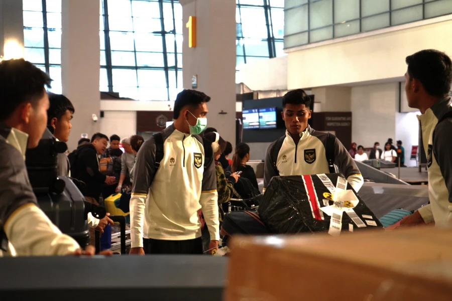 Foto: Timnas Indonesia Tiba di Jakarta Usai Duel Kualifikasi Piala Dunia 2026 | Pifa Net