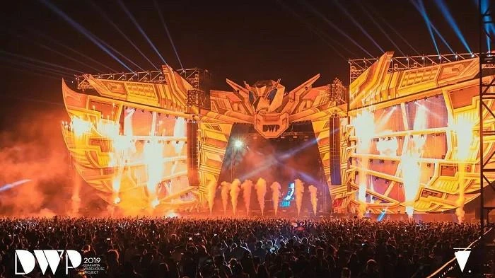 Foto: David Guetta Memukau Ribuan Penonton dalam Penutupan DWP XV di Bali | Pifa Net