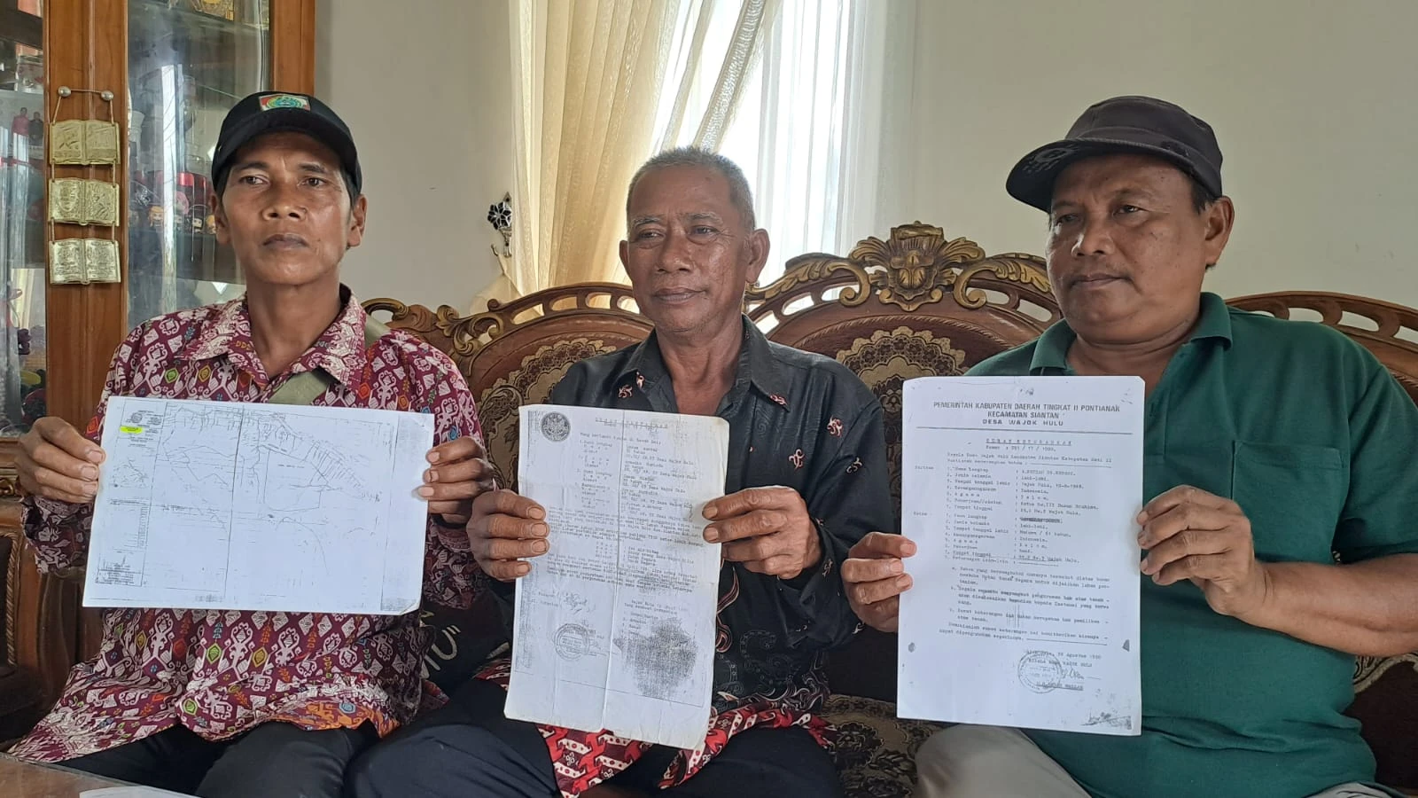 Foto: Persoalan Klaim Lahan, Warga Wajok Hulu Kantongi Tiga Bukti Kepemilikan Tanah | Pifa Net