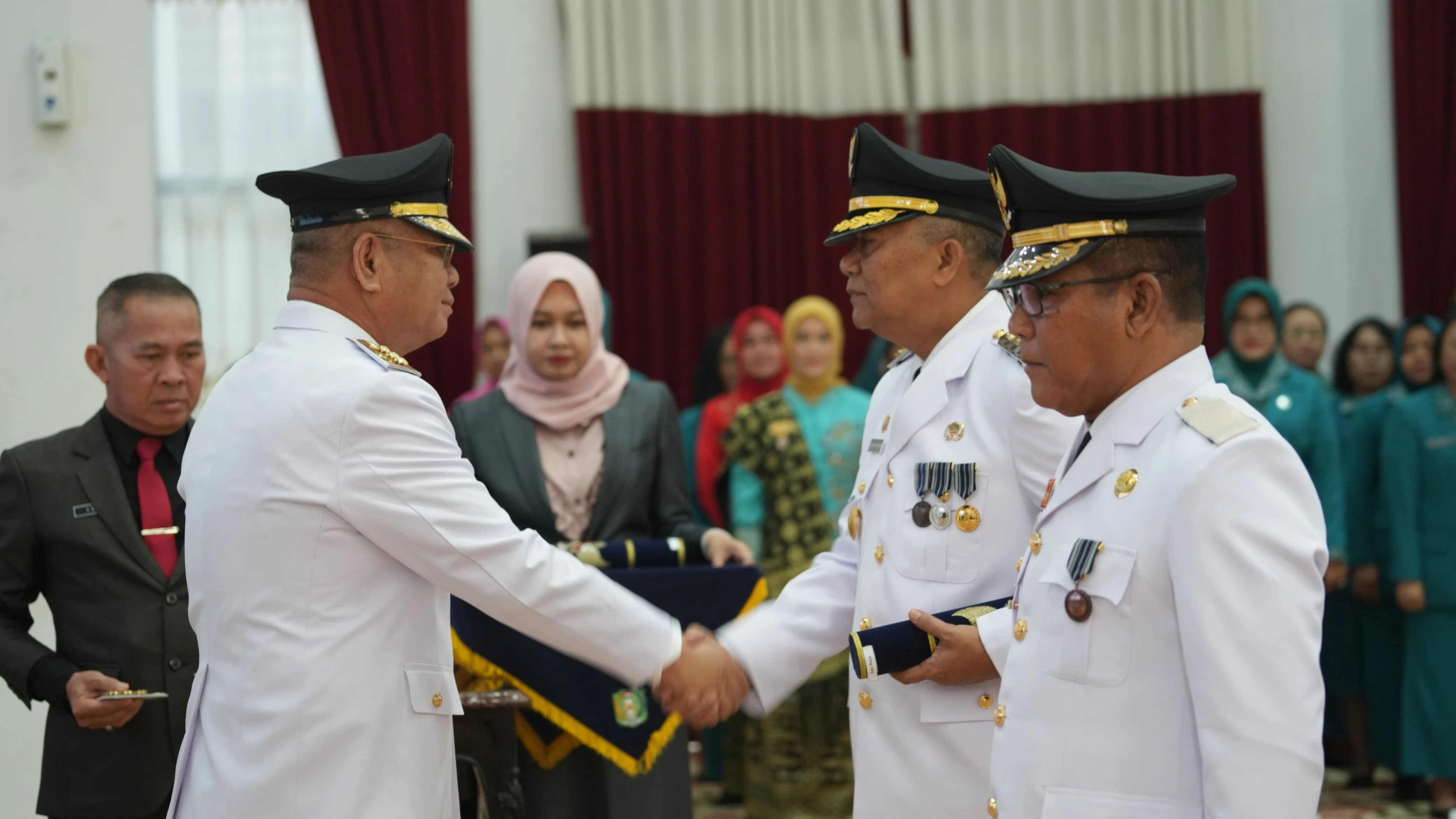 Foto: Kamaruzaman Resmi Jabat Pj Bupati Kubu Raya | Pifa Net