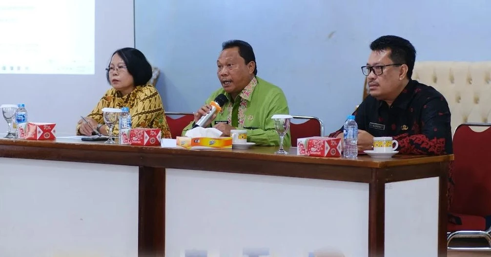 Foto: Sekda Kapuas Hulu Ingatkan Peran Penting CSR sebagai Penanam Modal | Pifa Net