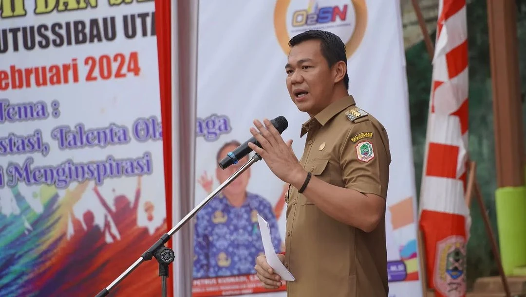 Foto: Buka PORSENI SD dan SMP 2024, Fransiskus Dian Apresiasi Peserta yang Datang Jauh dari Pelosok | Pifa Net