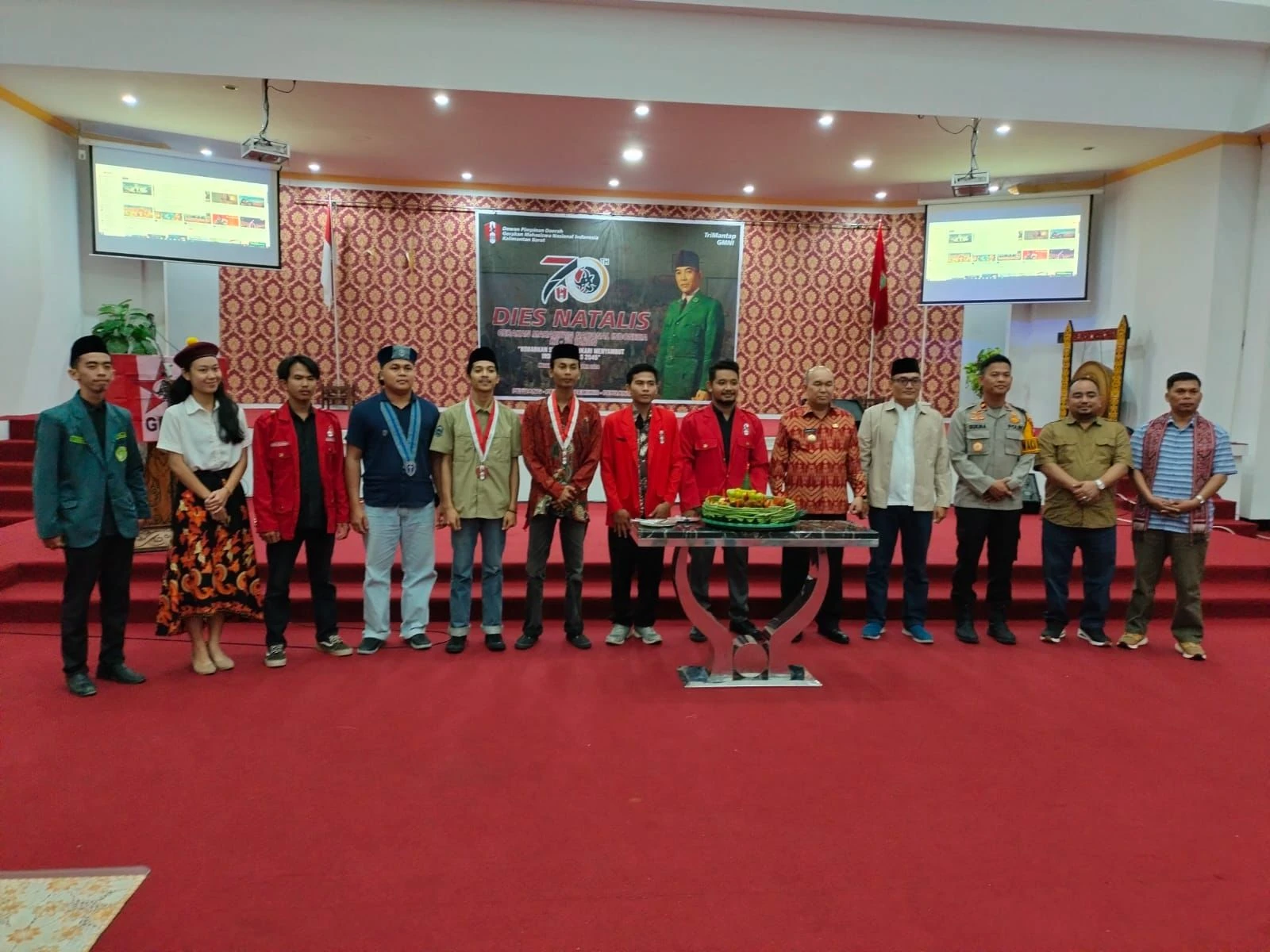 GMNI Kalbar saat menemui Pj Bupati Landak Samuel. (Dok. Istimewa)