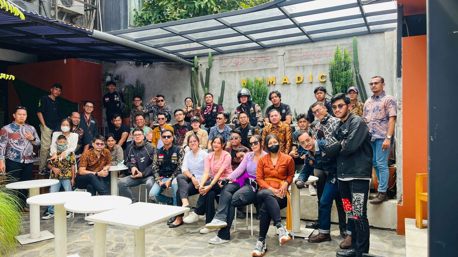 Foto: Pecinta XSR 155 Rayakan Hari Kartini, Biker Wanita Rasakan Momen Spesial Berkendara Motor Sport Heritage       | Pifa Net