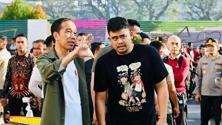 Foto: Tanggapi Manuver Mantunya yang Jadi Kader Gerindra, Jokowi: Sudah Dewasa | Pifa Net