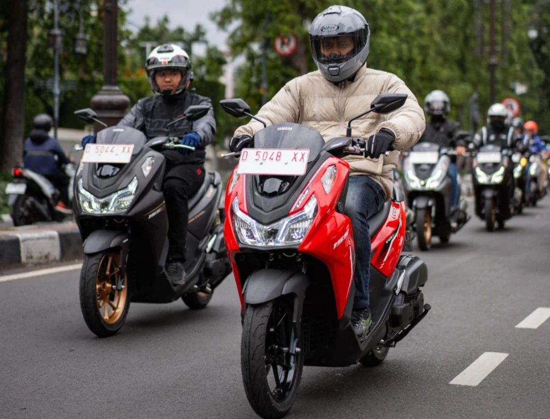 Foto: Fitur Unggulan Ini Bikin LEXi LX 155 Sukses Raih Penghargaan Rookie of The Year 2024 | Pifa Net