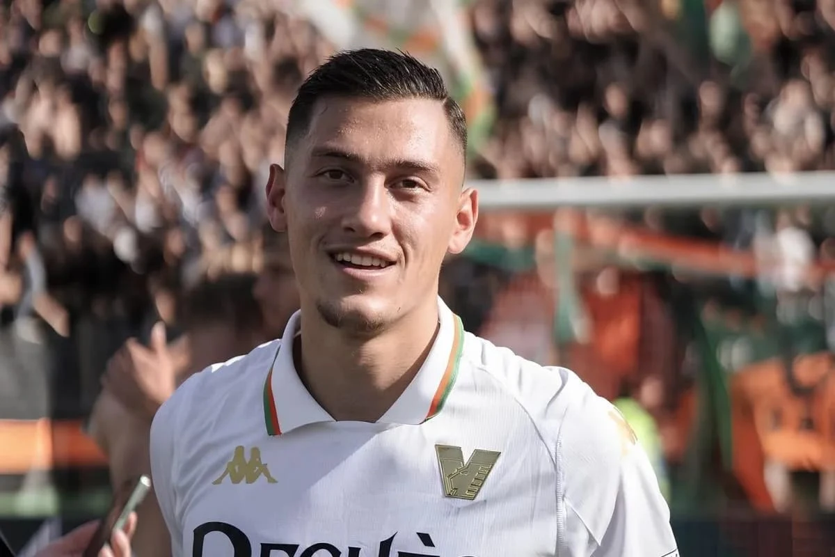 Foto: Dapat Izin Absen Bela Timnas, Jay Idzes Perkuat Venezia di Final Playoff Promosi Serie A | Pifa Net