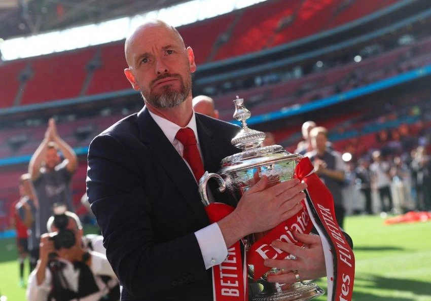 Foto: Eks Asisten Pelatih Legendaris MU Sebut Erik Ten Hag Tak Layak Dipertahankan Usai Finis Poin Minus | Pifa Net