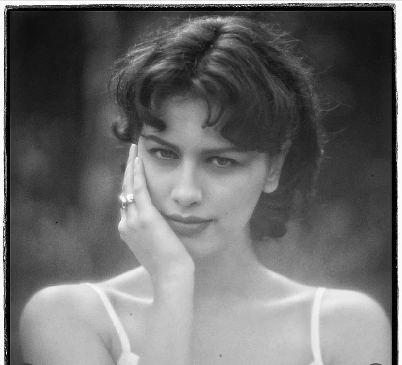 Foto: Sophia Latjuba Unggah Potret Saat Usia 25 Tahun, Disebut Mirip Putri Diana | Pifa Net