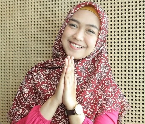 Ria Ricis akan lapor Polisi terkait ancaman foto dan video pribadi. (KapanLagi)