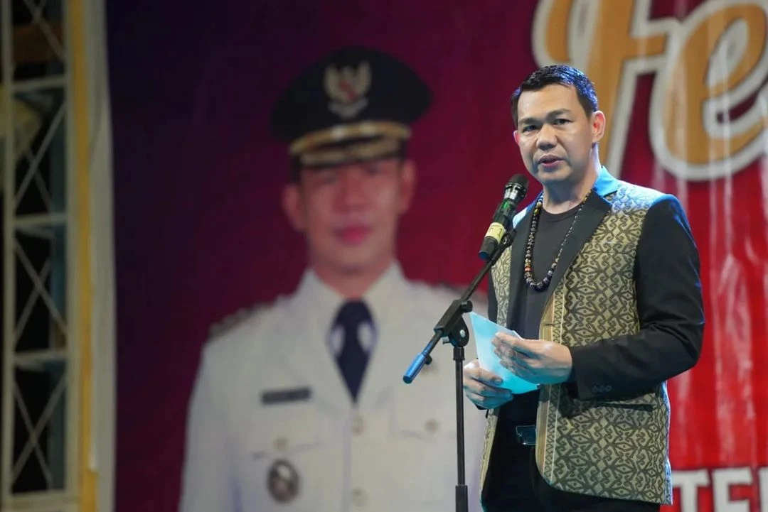 Foto: Tutup Festival Budaya Kapuas Hulu, Fransiskus Diaan Ingatkan Saling Toleransi Meski Beragam Budaya | Pifa Net