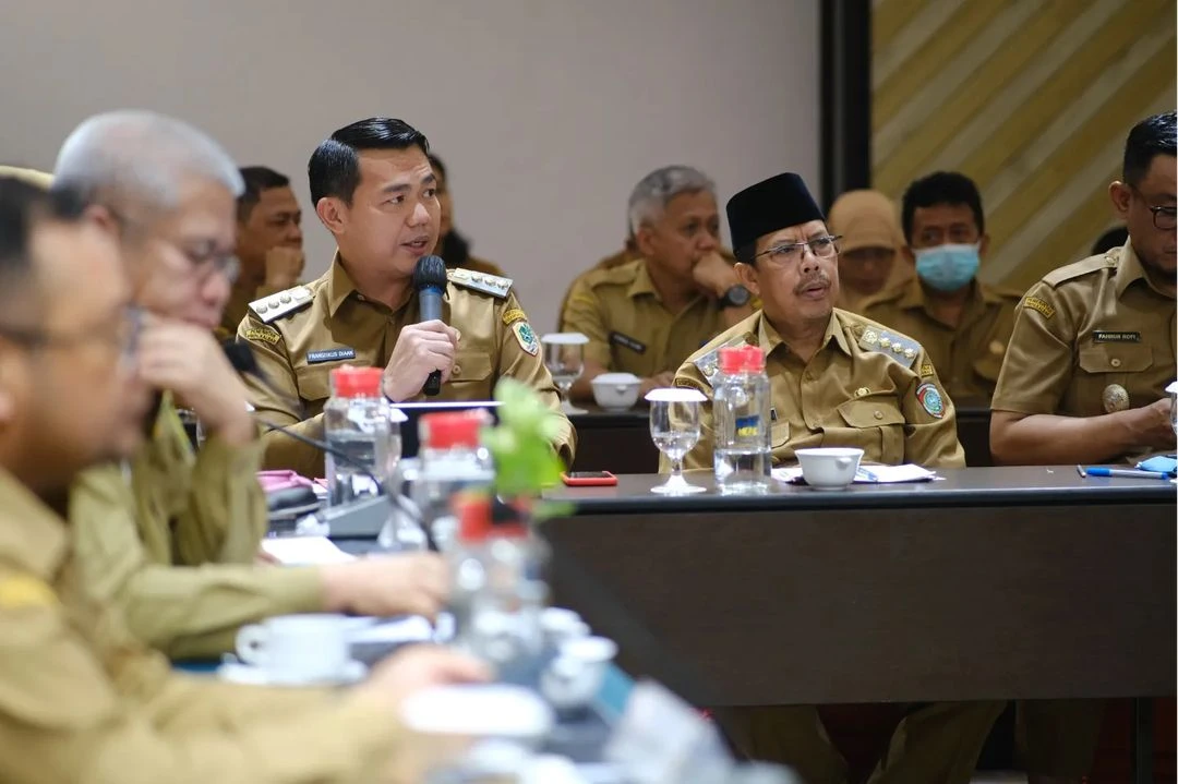 Foto: Bupati Kapuas Hulu Hadiri High Level Meeting Percepatan Penurunan Stunting Kalbar | Pifa Net