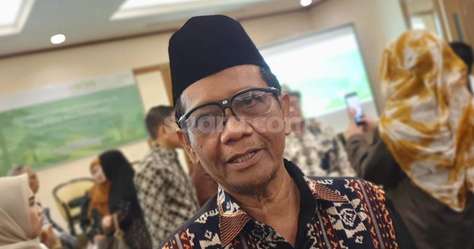 Foto: Mahfud MD Sebut Ciri Pemerintah Otoriter Sudah Mulai Kelihatan | Pifa Net