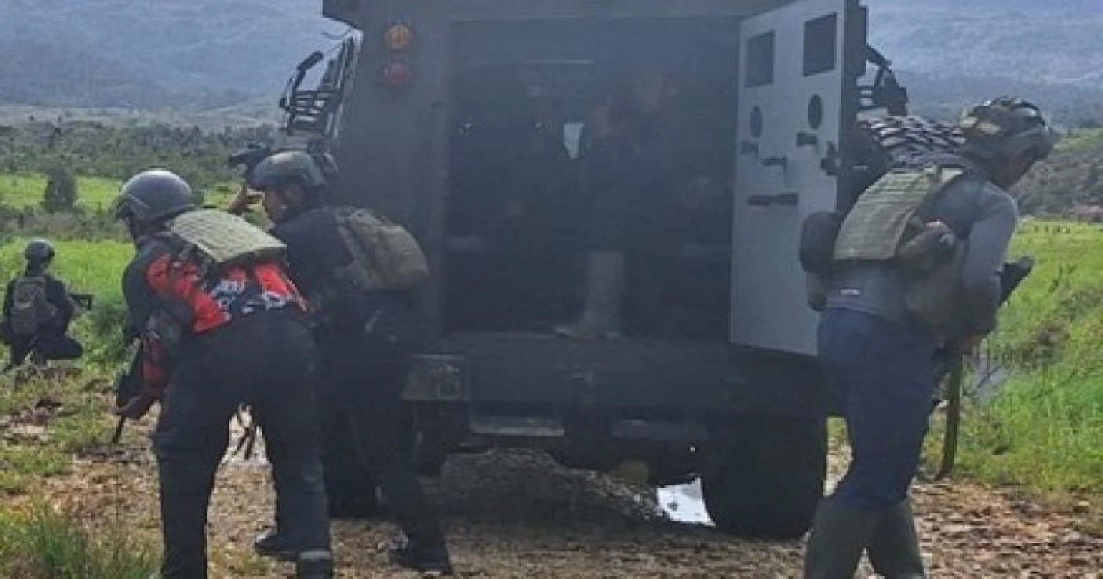 Foto: TNI Kembali Kuasai Distrik Bibida di Papua Tengah | Pifa Net