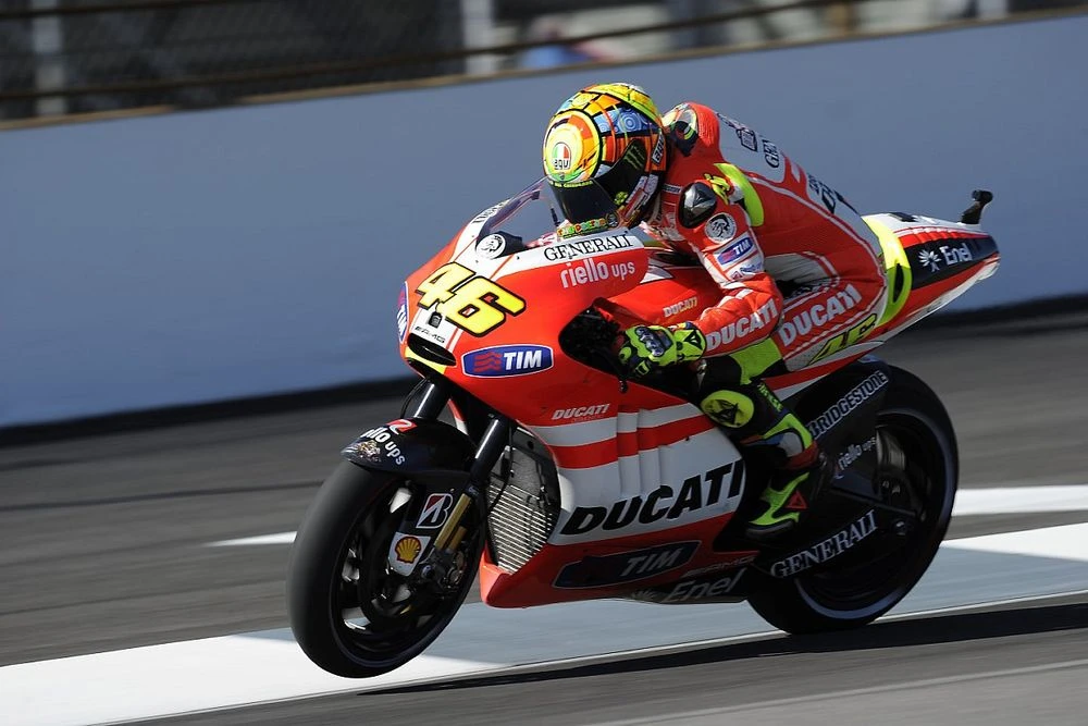 Foto: Ducati Akui Nyesal dan Salah Rekrut Valentino Rossi | Pifa Net