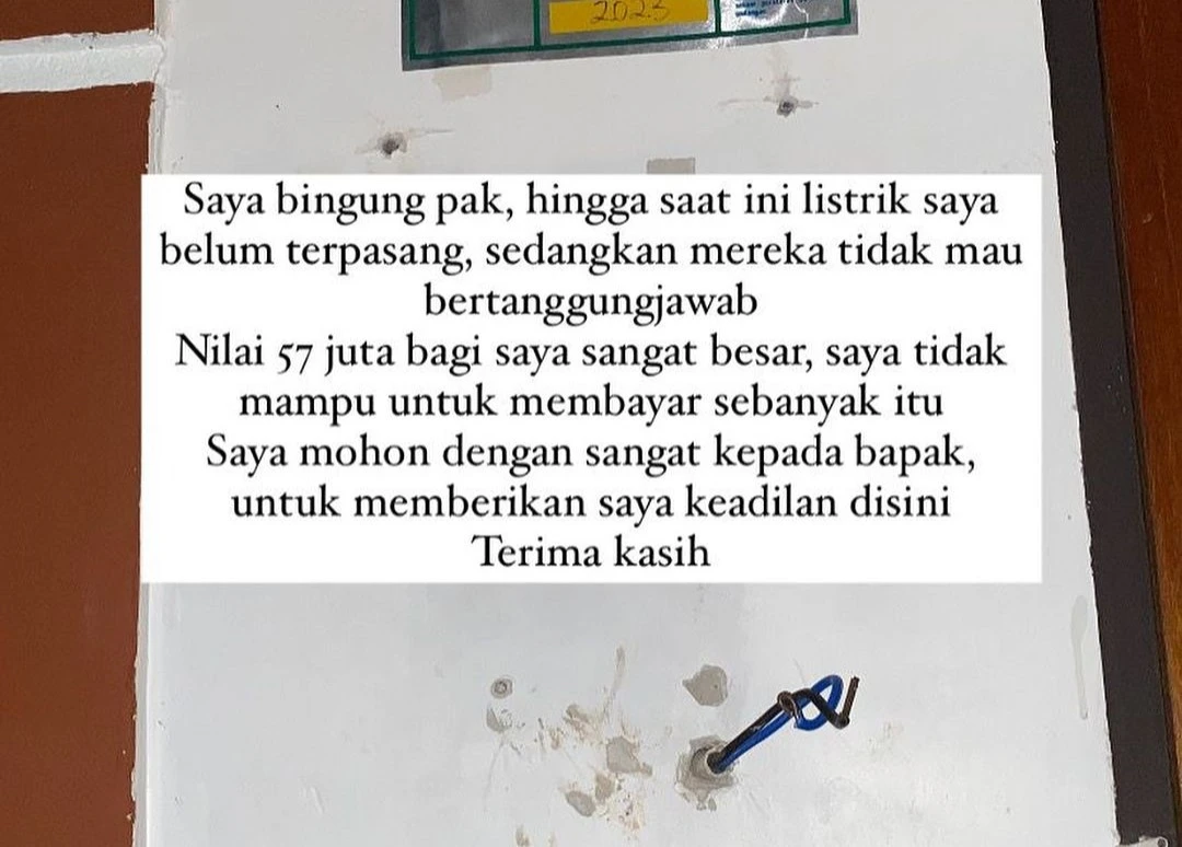 Foto: KWH Dicabut PLN, Warga Mempawah Ini Diminta Bayar Rp57 juta untuk Pemasangan Baru | Pifa Net