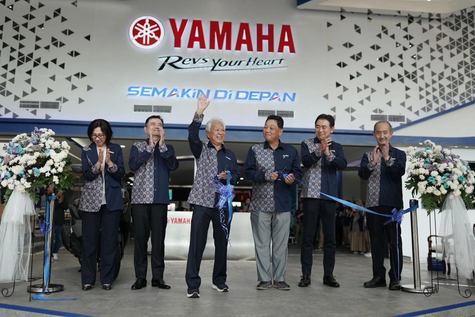 Foto: Komitmen Meningkatkan Pelayanan Bagi Konsumen, Yamaha Premium Dealer Hadir di Momen Perayaan Ulang Tahun ke-50 | Pifa Net