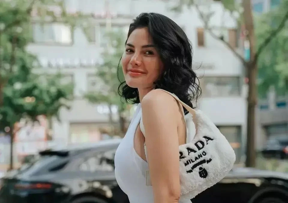 Foto: Nikita Mirzani Diperiksa Polisi Terkait Dugaan Promosi Judi Online | Pifa Net