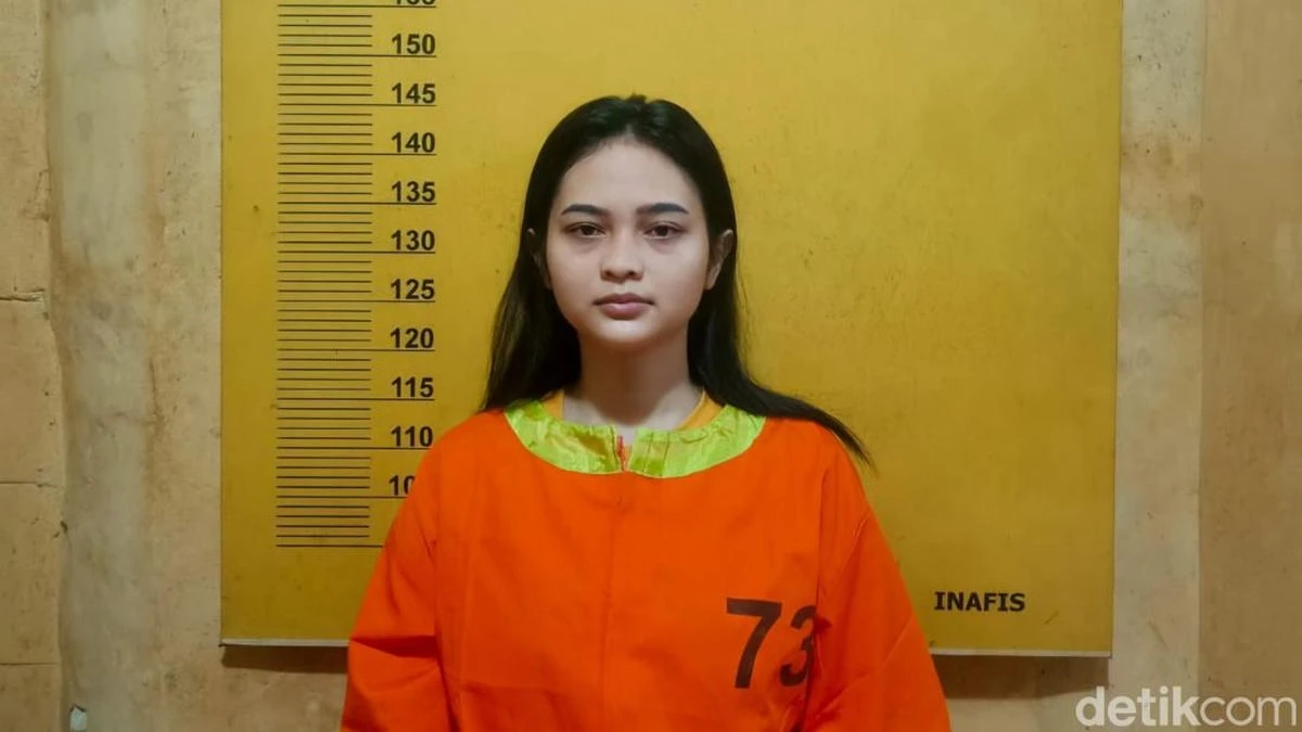 Foto: Pengakuan Mahasiswi Tabrak IRT hingga Tewas Sepulang Dugem: Tak Sadar Seret Korban hingga Tukar Urine dengan Air  | Pifa Net