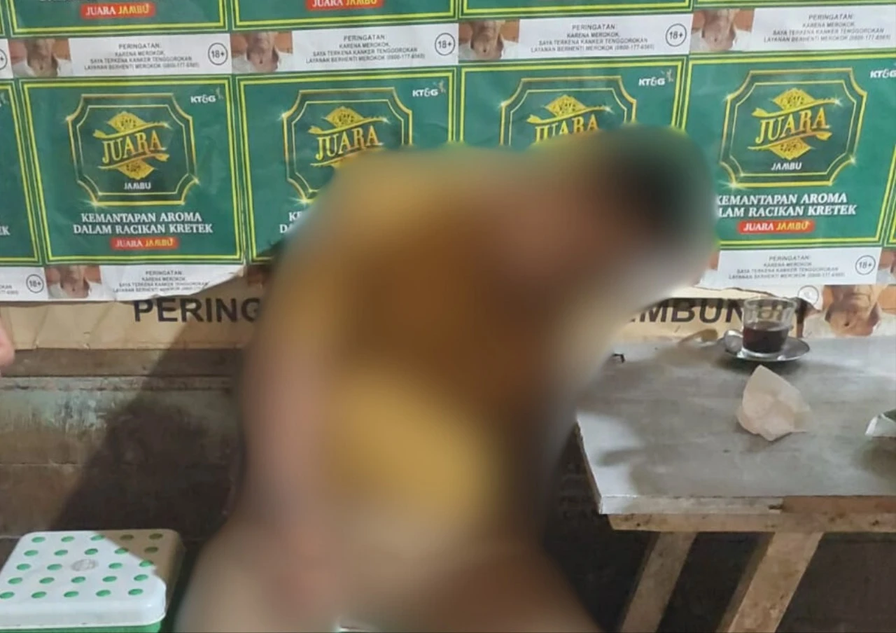 Foto: Seorang Pria Ditemukan Meninggal di Warung Kopi di Kubu Raya, Diduga Serangan Jantung | Pifa Net