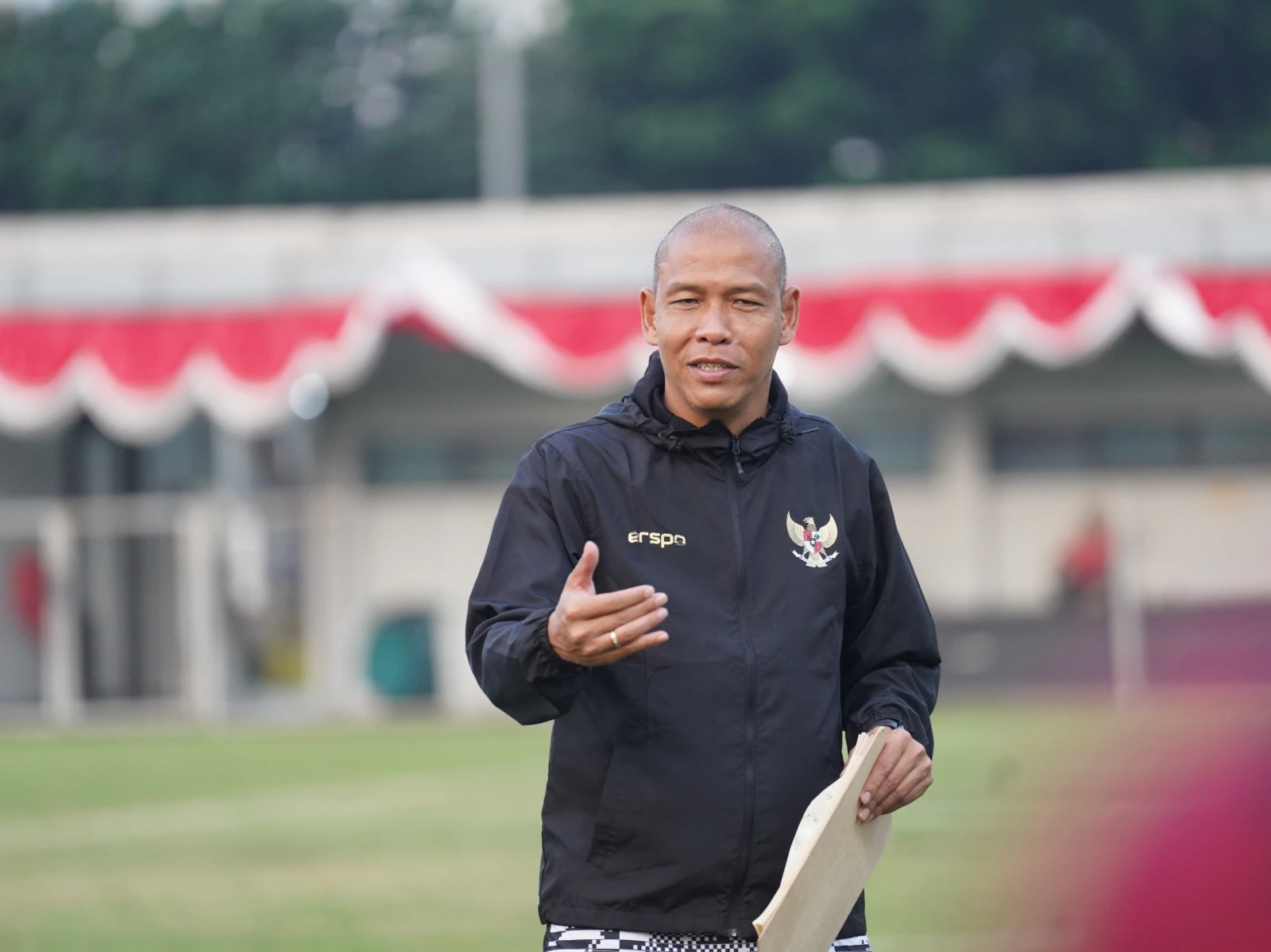 Foto: Nova Arianto Tegaskan Tak Ada Pemain Titipan di Timnas U-17 Indonesia | Pifa Net