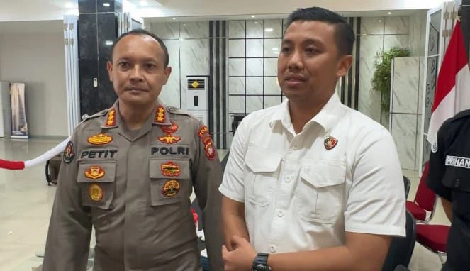 Polisi mengungkap markas judi online berkedok Warnet di Sui Jawi Kota Pontianak. (Dok. Istimewa)