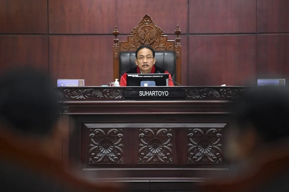 Foto: MK Putuskan Partai Politik Tanpa Kursi DPRD Bisa Usung Calon Kepala Daerah | Pifa Net