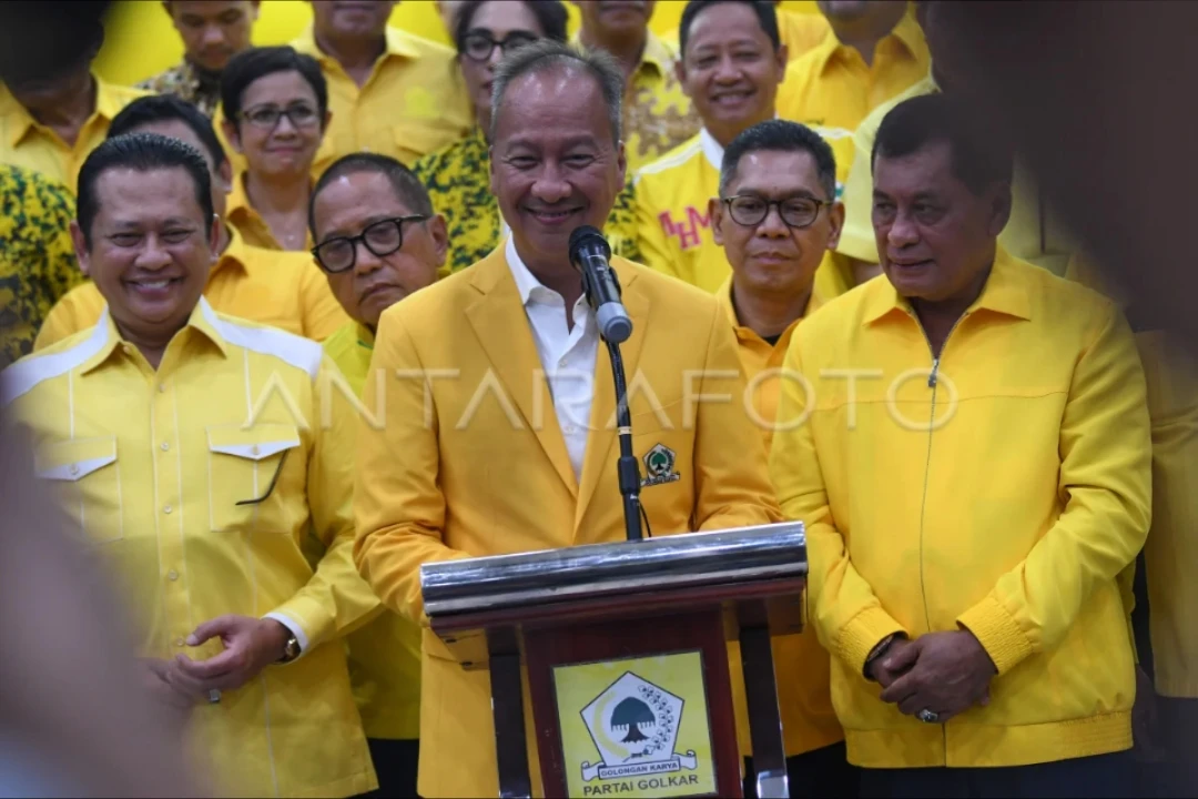 Foto: Bukan Jokowi! Agus Gumiwang Resmi Diangkat sebagai Ketua Dewan Pembina DPP Partai Golkar | Pifa Net