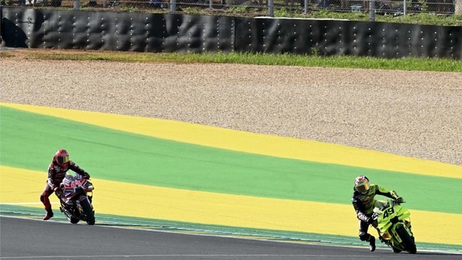 Foto: Marc Marquez Kesulitan di Awal MotoGP 2026, Aprilia Tampil Mendominasi | Pifa Net