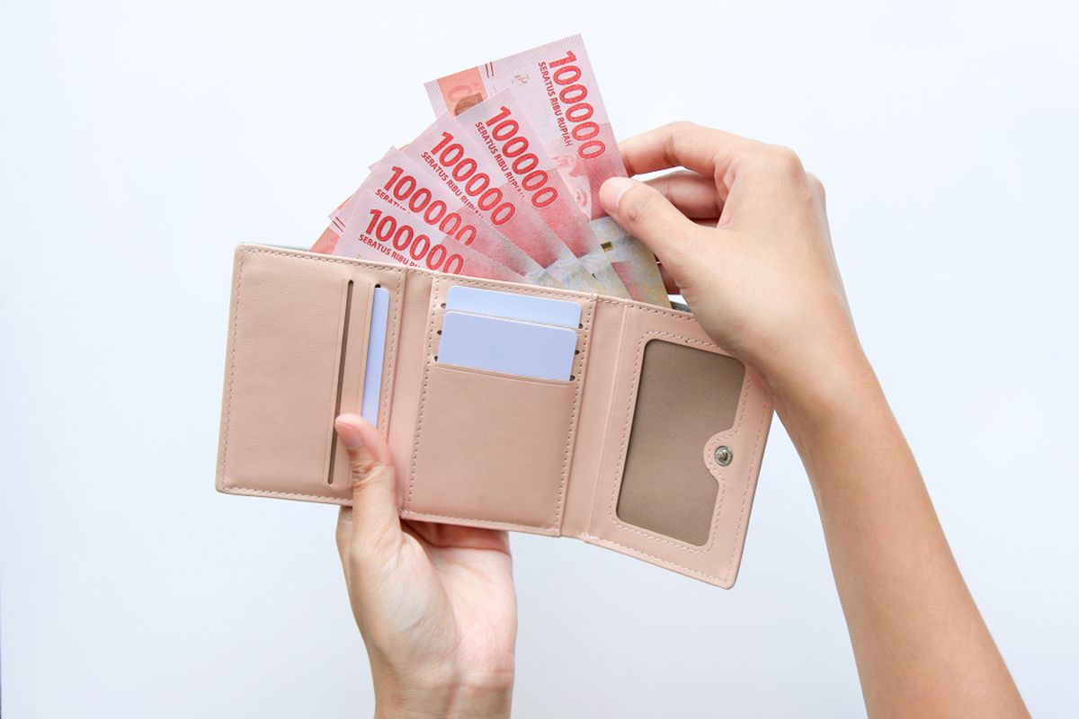Foto: Bijak Atur Keuangan Saat Rupiah Melemah, Ini 7 Tips yang Bisa Kamu Terapkan | Pifa Net