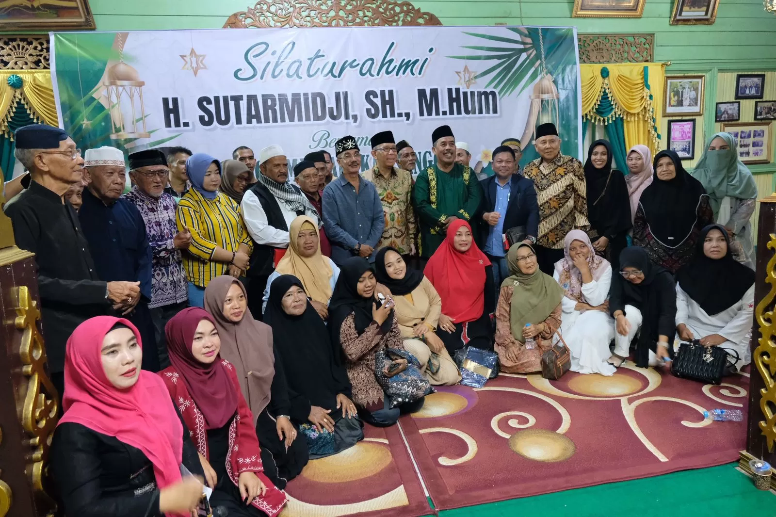 Foto: Sutarmidji Bahas Pemberdayaan Perempuan saat Silaturahmi di Keraton Surya Negara Sanggau | Pifa Net