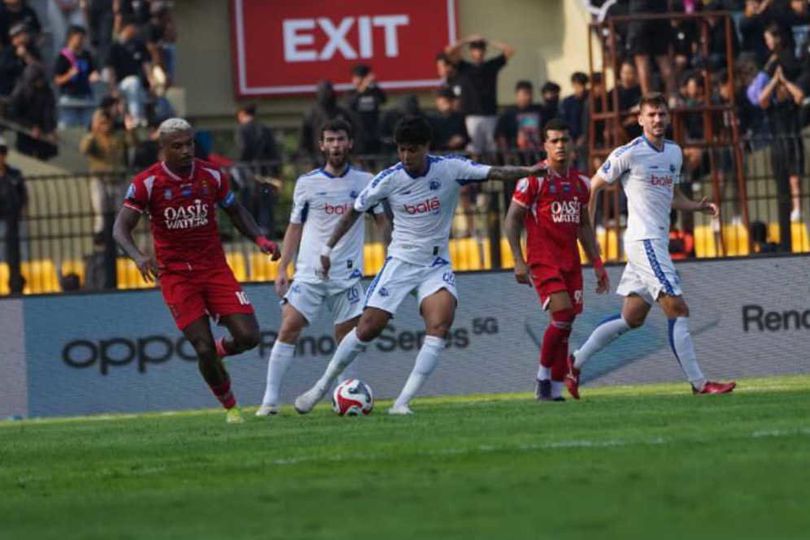 Foto: 2 Kartu Merah Warnai Laga Persijap Jepara vs Arema FC, Berakhir Tanpa Gol | Pifa Net