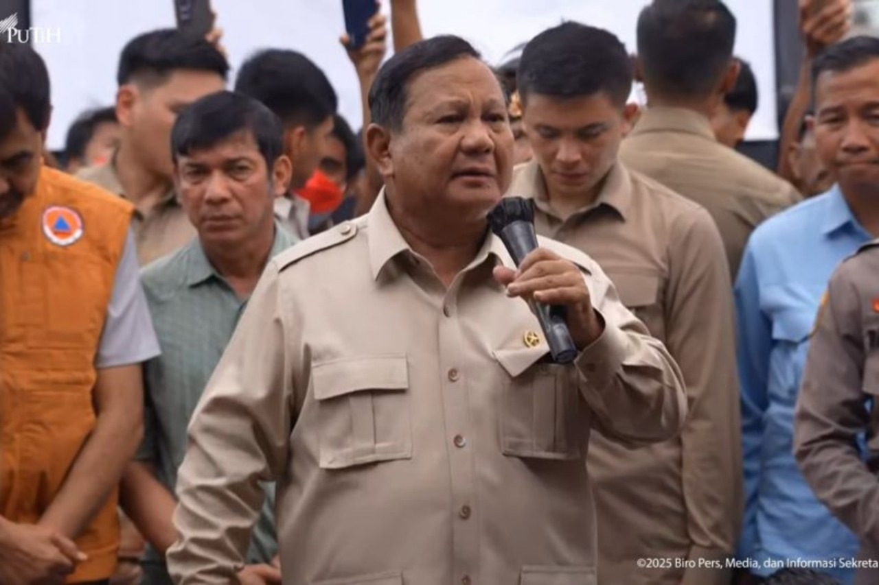 Foto: Prabowo Minta Maaf soal Listrik Belum Pulih di Lokasi Bencana Aceh: Keadaannya Sulit | Pifa Net