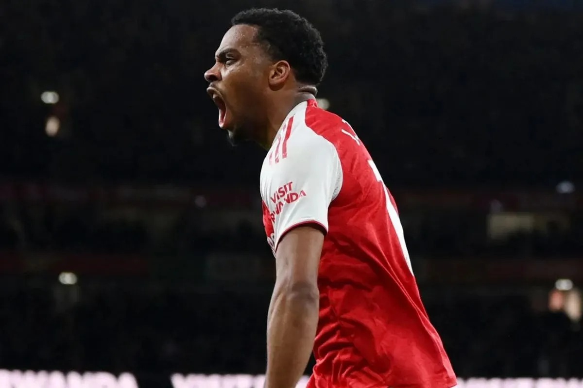 Foto: Arsenal Kukuh di Puncak Klasemen Liga Inggris Usai Menangi Derby London | Pifa Net