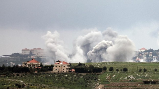 Foto: DPR Desak Evaluasi dan Opsi Penarikan Pasukan TNI dari Lebanon | Pifa Net