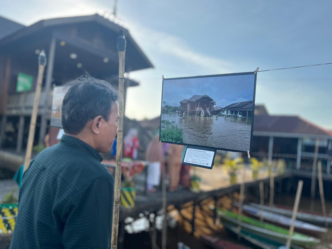 Foto: Photovoice Bangun Kesadaran Baru soal Risiko Banjir di Pontianak | Pifa Net