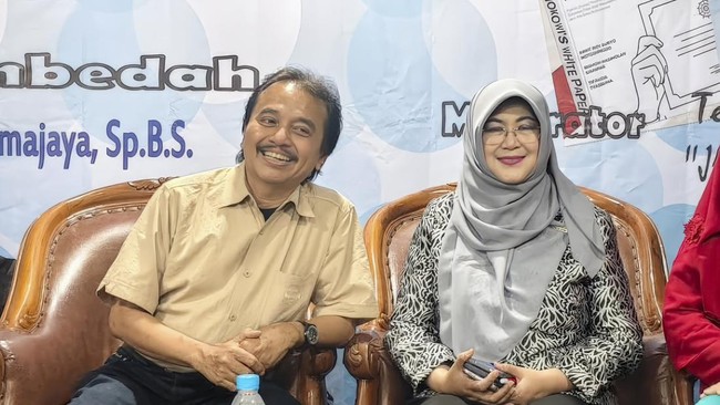 Foto: Roy Suryo dan Dokter Tifa Dipindahkan ke Rutan Polda Metro Jaya Usai Dirawat di RS Polri | Pifa Net