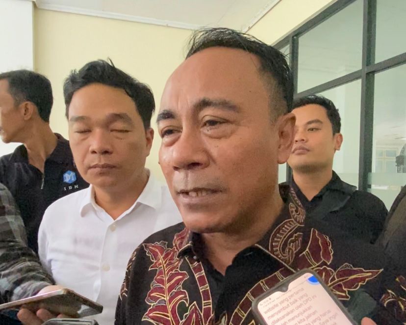 Foto: Wagub Krisantus Minta Pertamina Tak Persulit Pengecer BBM | Pifa Net