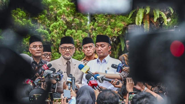 Foto: Menhaj Gus Irfan: Angka Jemaah Haji Wafat Menurun Dibanding Tahun Lalu | Pifa Net