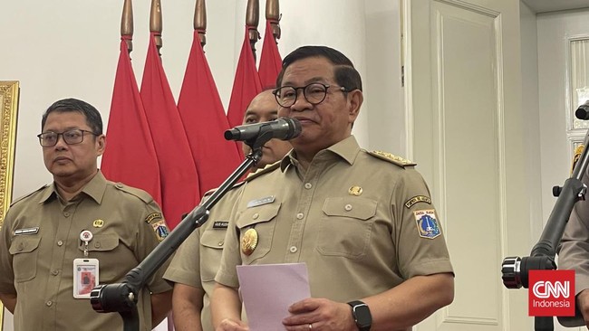 Foto: Pramono Bantah Tarif Parkir Jakarta Naik Jadi Rp60 Ribu | Pifa Net