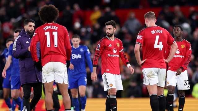 Foto: MU Dipermalukan Everton yang Bermain dengan 10 Pemain, Takluk 0-1 di Old Trafford | Pifa Net