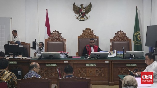 Foto: Praperadilan Febrie Adriansyah, Kejagung Hadirkan Eks Ketua PPATK Yunus Husein | Pifa Net