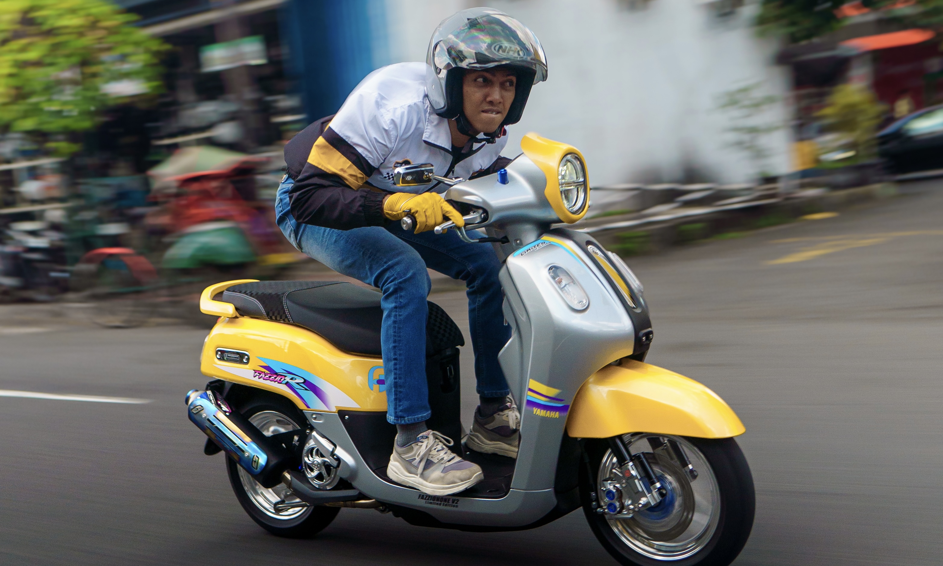 Foto: Fazzio Hybrid Bergaya F1ZR: Modifikasi “Modern Racing Style” Ala Putut Wijanarko Bikin Nostalgia Sekaligus Stylish | Pifa Net