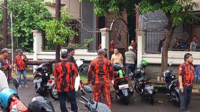Foto: KPK Geledah Rumah La Nyalla di Surabaya, Terkait Kasus Dana Hibah Pokmas Pemprov Jatim | Pifa Net