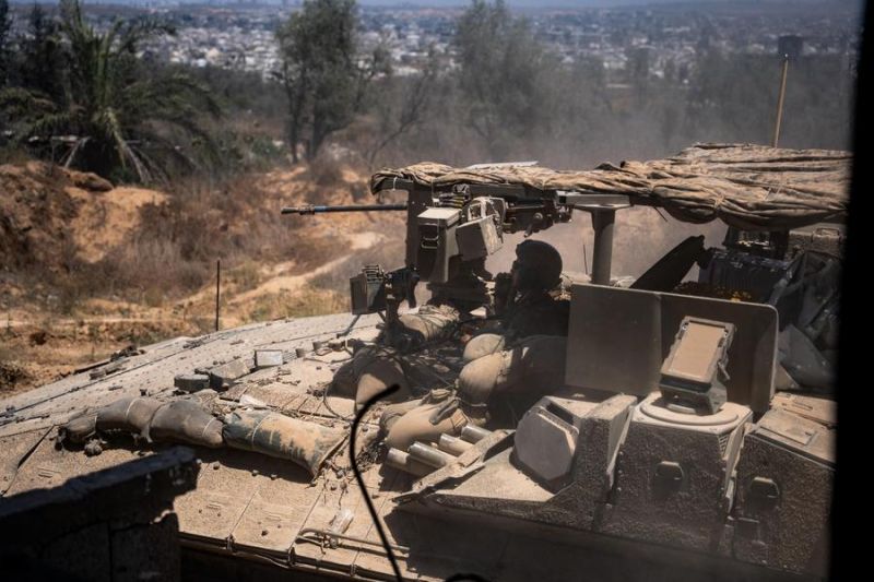 Foto: Israel Perluas Serangan Darat ke Gaza, Negosiasi Gencatan Senjata Mandek | Pifa Net