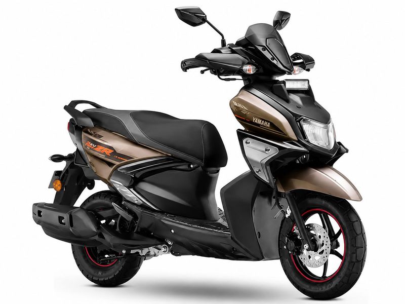 Foto: Yamaha RayZR Street Rally 125 Hybrid Meluncur, Skutik Ringan Bergaya Petualang | Pifa Net