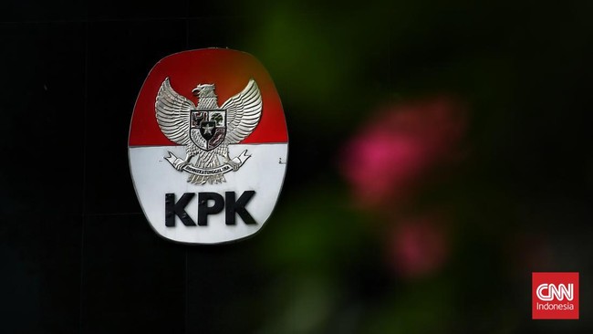 Foto:  KPK Serahkan Kajian Perbaikan Sistem Parpol ke Prabowo dan Puan | Pifa Net
