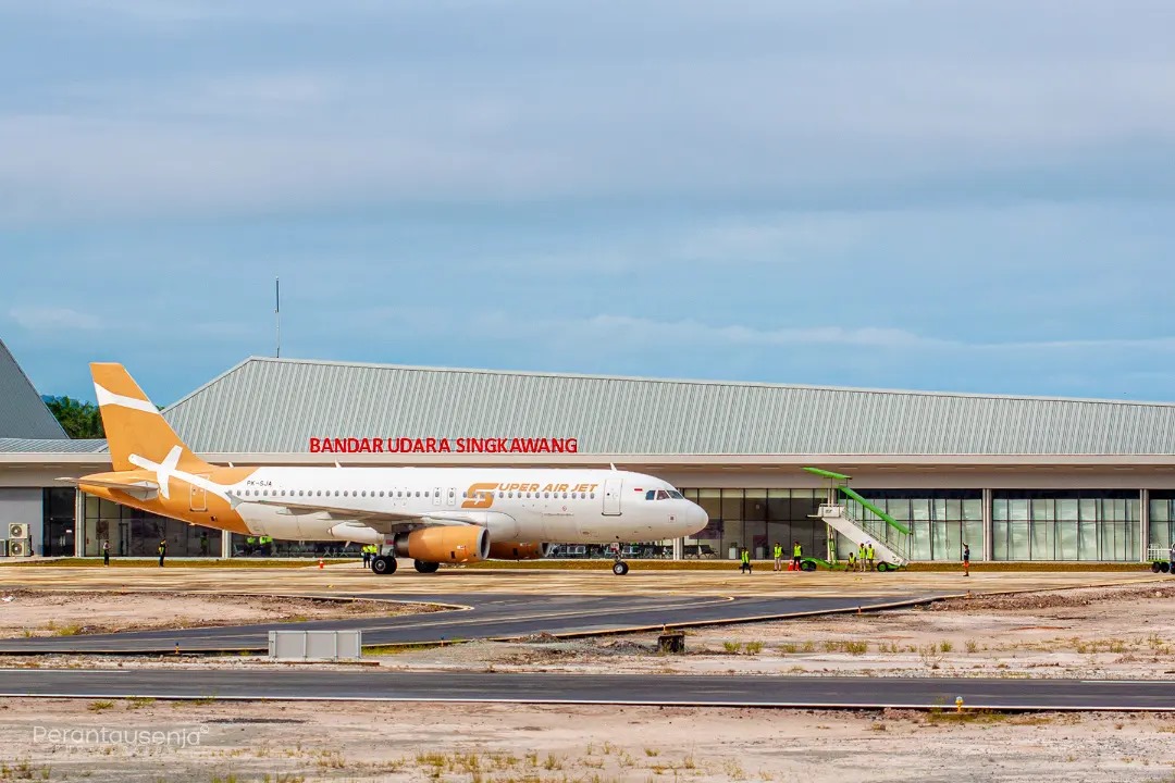 Foto: Bandara Singkawang Siap Perluas Apron pada 2026, Pemkot Dorong Pembukaan Rute Baru | Pifa Net